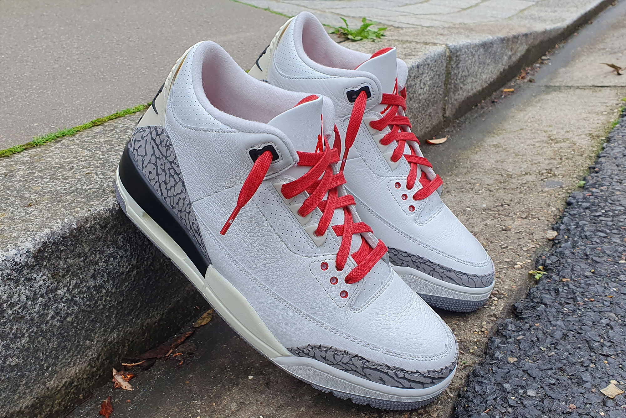 Lace on sale jordan 3