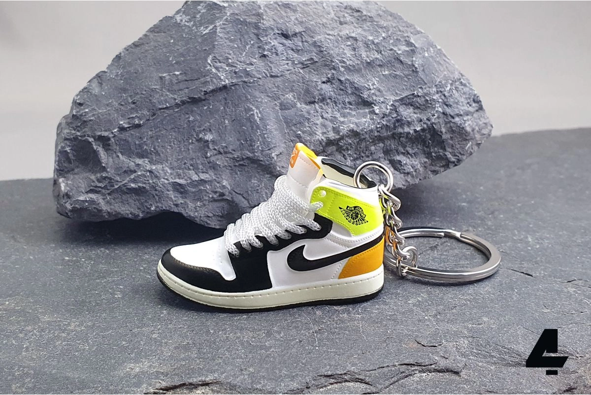 Mini sneakers "Air Jordan 1 High Volt Gold", key chain